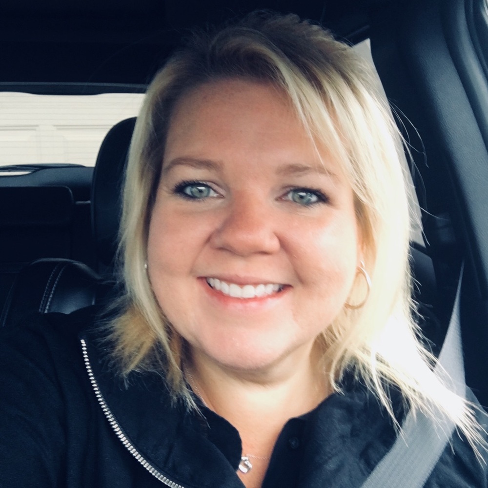 Meet your Posher, Lauren